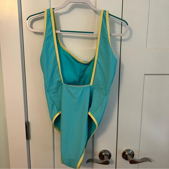 COPY - Lain Snow One Piece - Picture 3 of 3